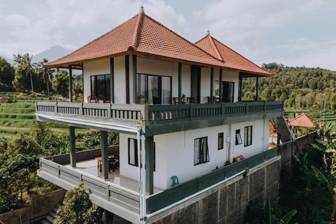 Candra Cottage Munduk Eksteriør billede